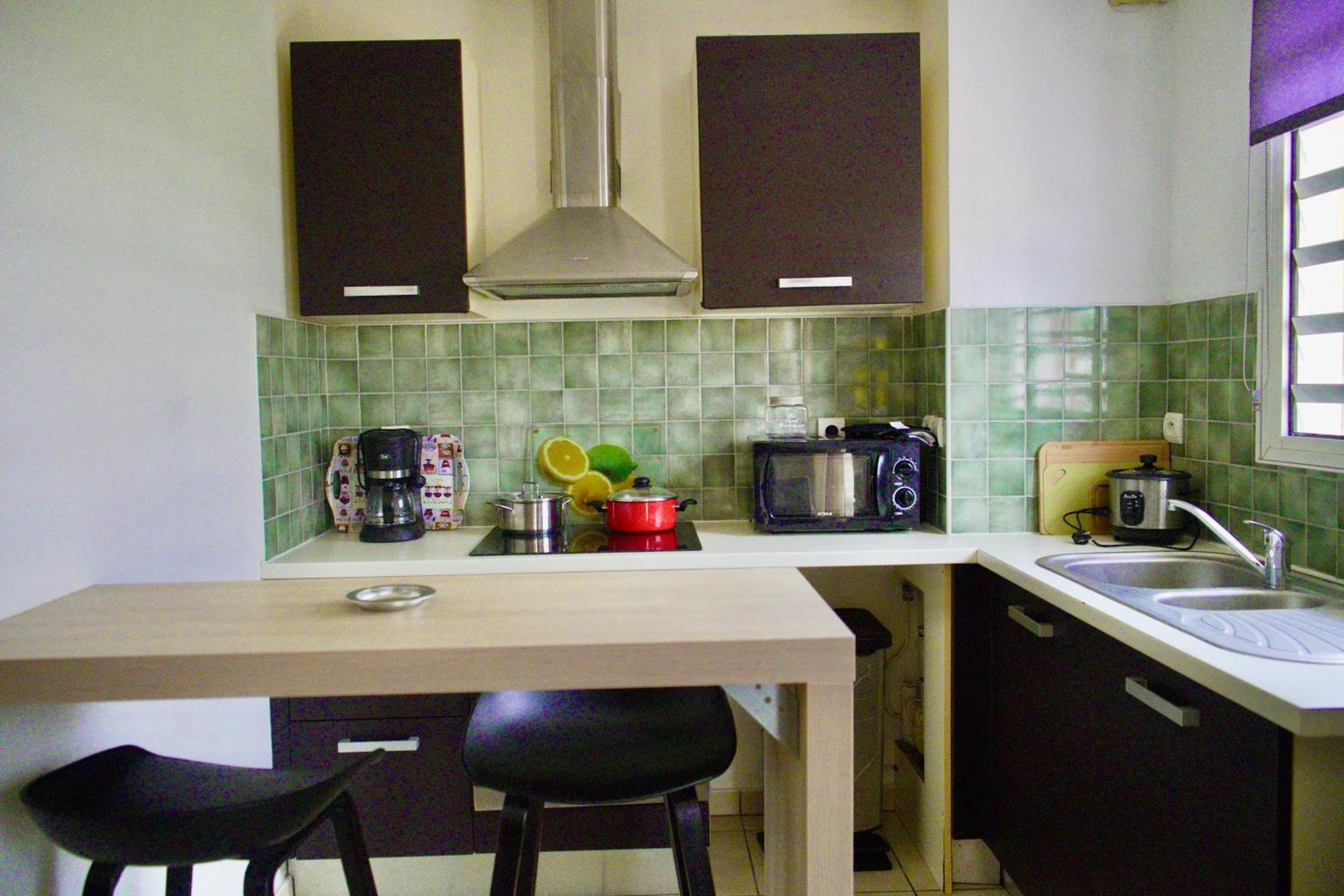 Les Balcons Du Theatre Apartment Saint-Gilles-les Bains Luaran gambar